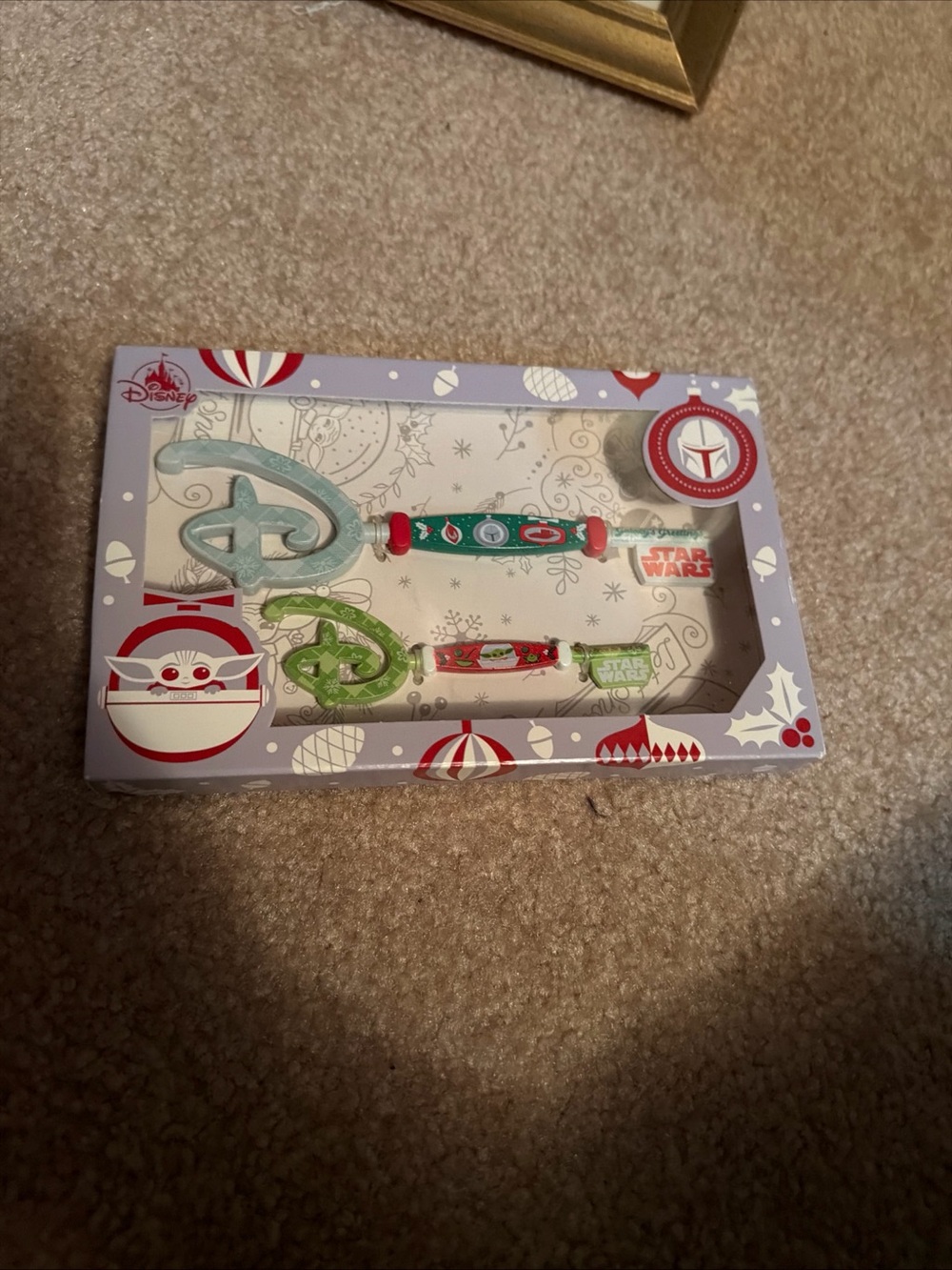 NIB disney store collectible key set of 2 holiday theme from Mandolorian